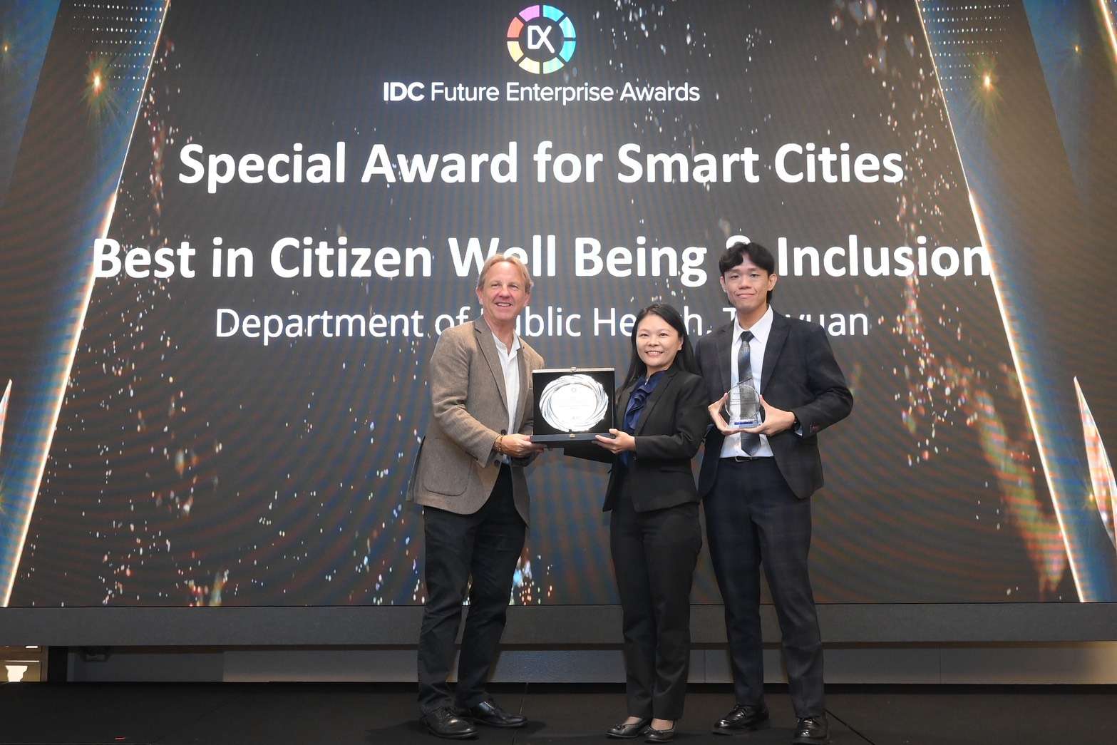 桃園衛生局肺癌篩檢結合AI技術 獲IDC未來企業大獎肯定 S 156532774