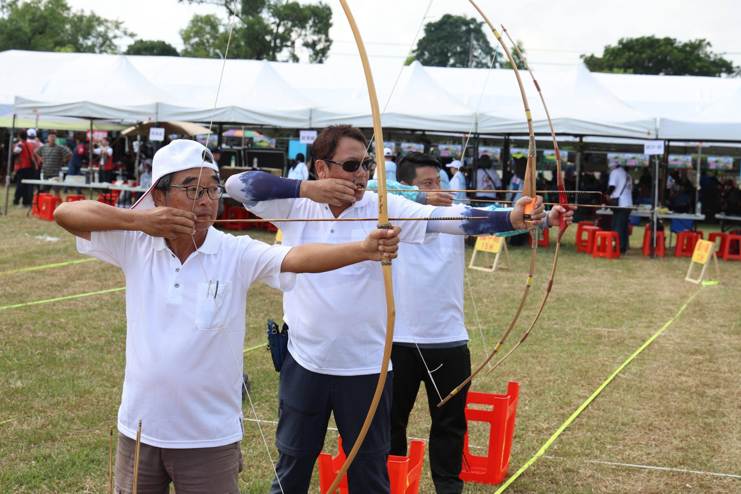 南投原之驛千人烤肉派對、獵人盃射箭賽及烤豬職人合作社揭牌、開業場面盛大 南投原之驛千人烤肉派對、獵人盃射箭賽及烤豬職人合作社揭牌、開業場面盛大