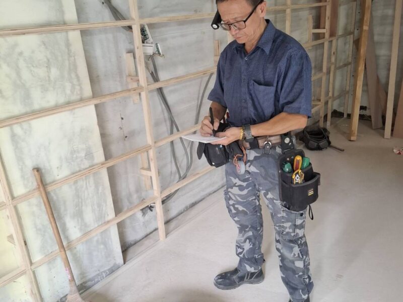 圖文：吳旻高師傅領軍專業水電 老宅翻新與充電樁安裝成業界新寵。