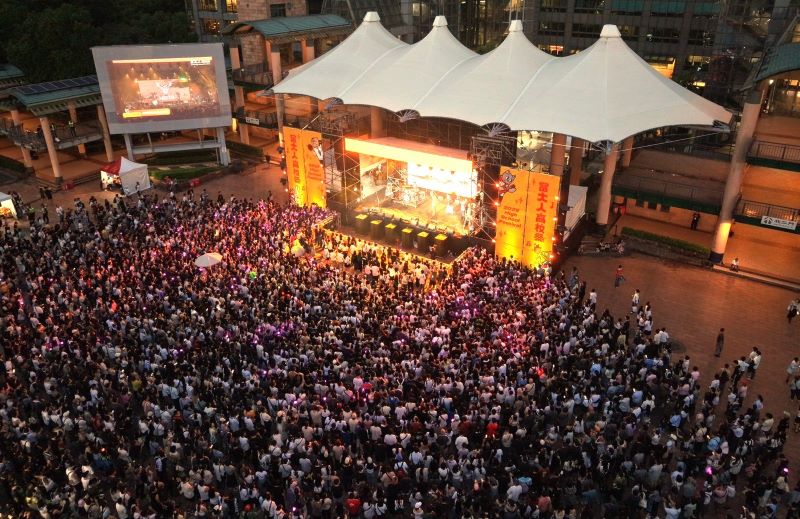 《圖說》新北當大人高校祭吸引上萬人次。〈教育局提供〉